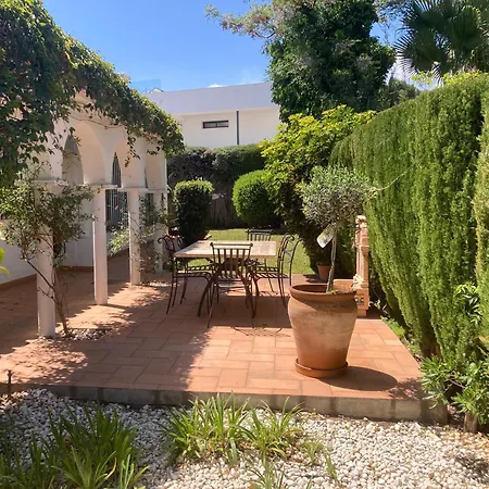 Palmeras With Heated Pool, La Cala De Mijas Villa
