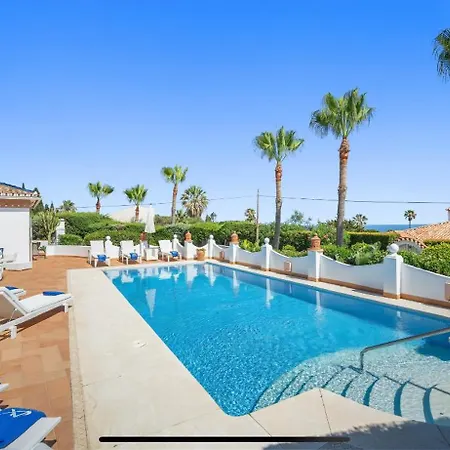 Villa Palmeras With Heated Pool, La Cala De Mijas